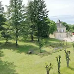 Domaine La Garenne Bed & Breakfast Reilhaguet