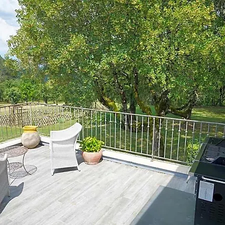 Bed & Breakfast Domaine La Garenne Reilhaguet