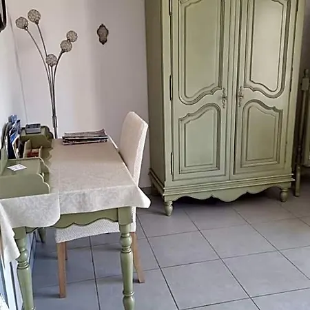 Bed & Breakfast Domaine La Garenne 3*