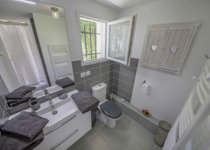 Domaine La Garenne B&B 3*